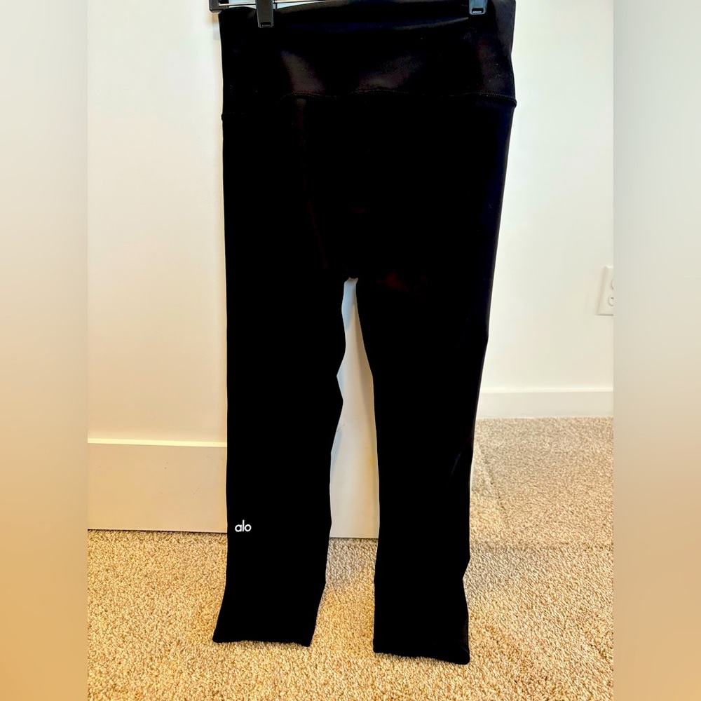 ALO 7/8 women's Black leggings